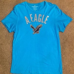 American Eagle outfitters classic fit men’s large teal long-sleeve tee